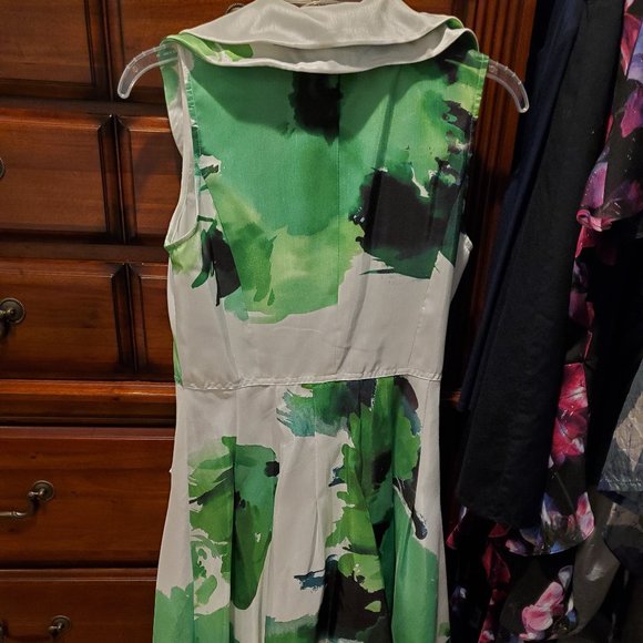 COPY - MUST GO! NWT Samuel Dong Sleeveless Green White Triple Wire Collar Bubbl… - Picture 4 of 9